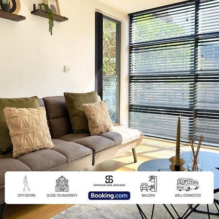 1 Bedroom City Centre Apartment Near The University And Bodleian Library By Spencer And Jackson Short Lets & Serviced Accommodation Oxford Exteriör bild